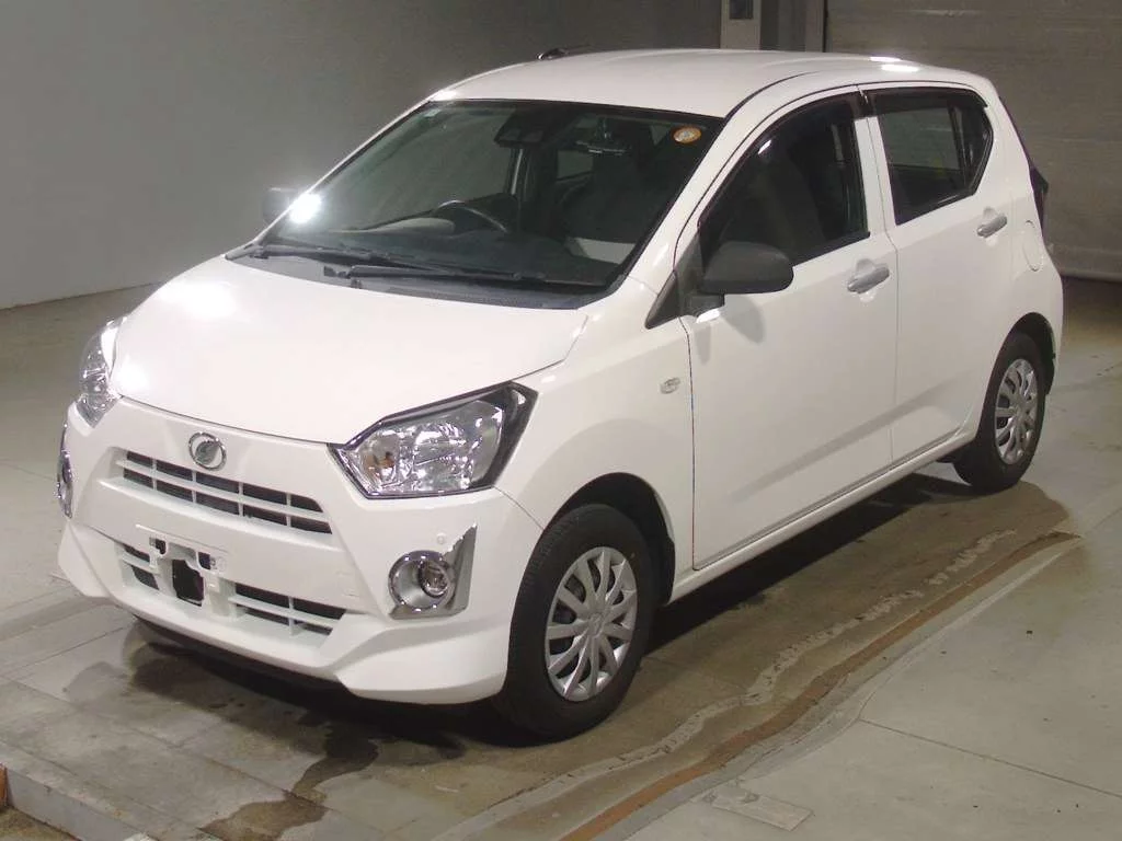 Daihatsu Mira e:S LA350S 2021